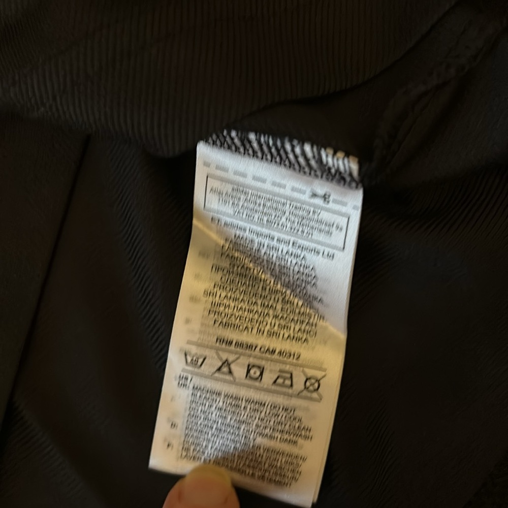 Adidas Teeshirt - Picture 4 of 7